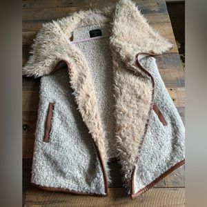 Faux fur vest